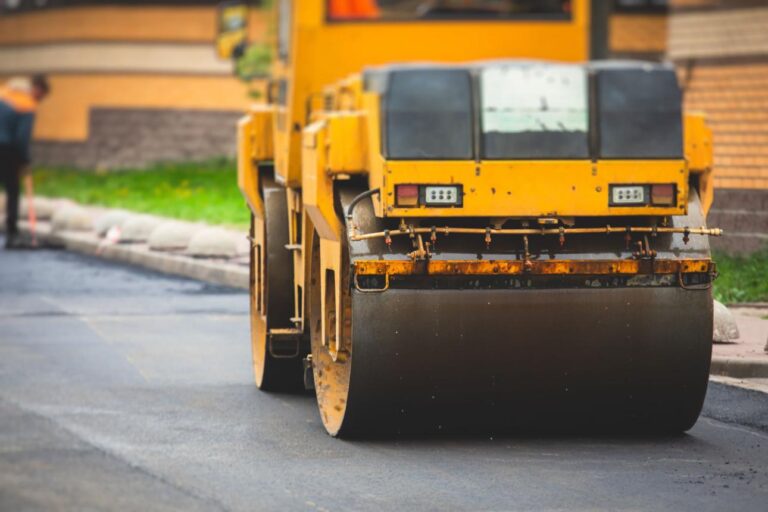 The Importance of Asphaltech Paving for Commercial Properties